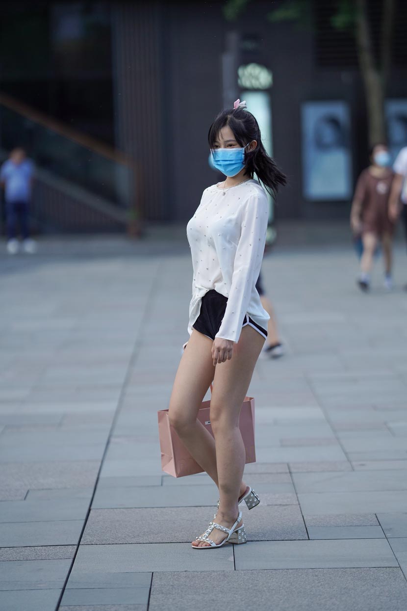 图片[6]-热裤(套图+视频)-街拍图满多