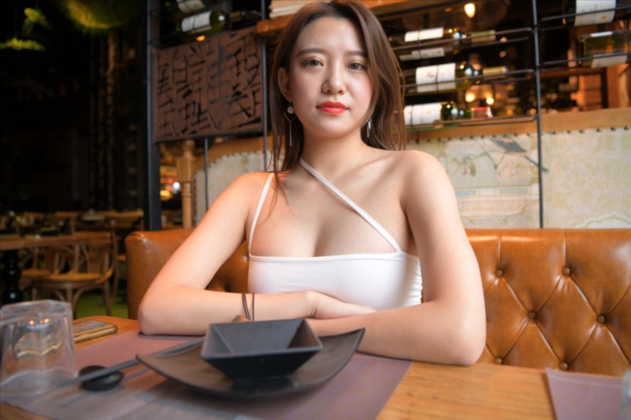 包臀裙(套图+视频)-街拍图满多