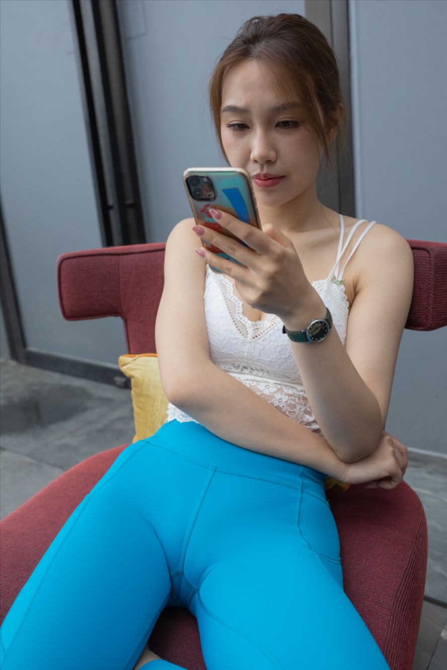 图片[2]-紧身裤(套图+视频)-街拍图满多