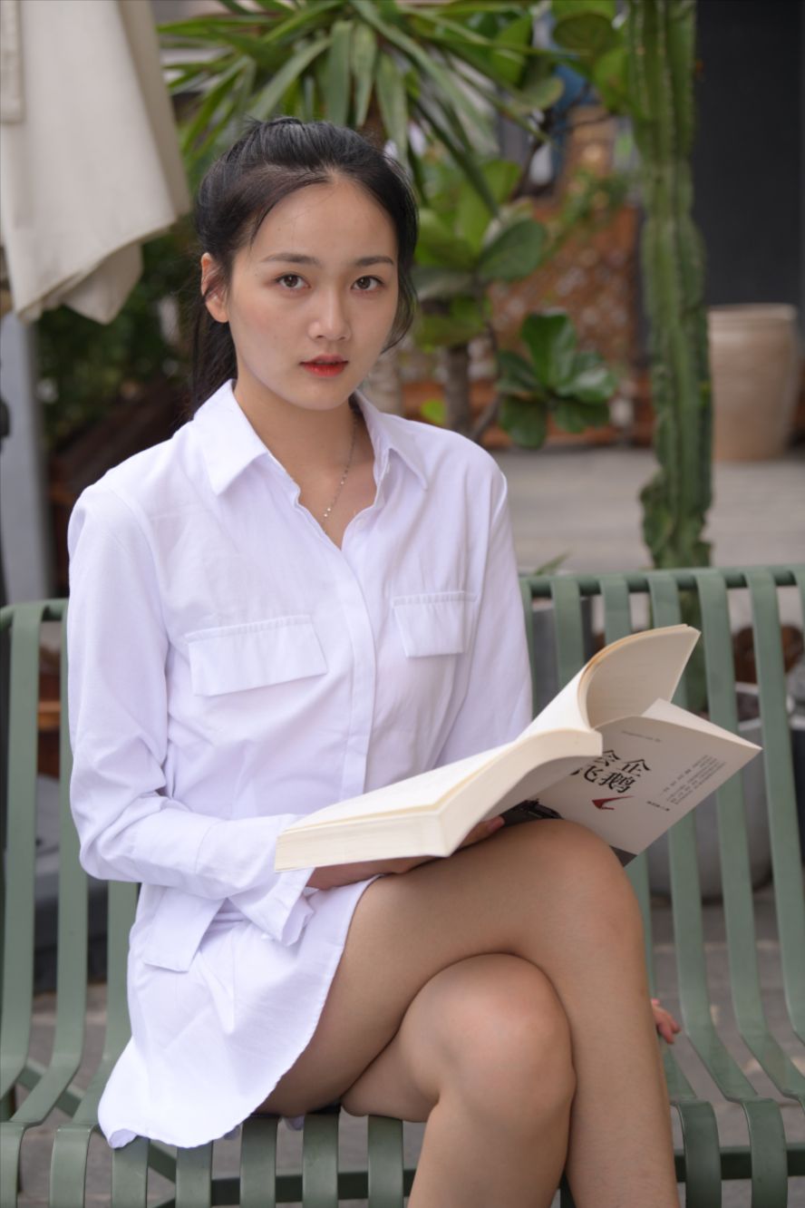 图片[3]-清纯女孩(套图+视频)-街拍图满多