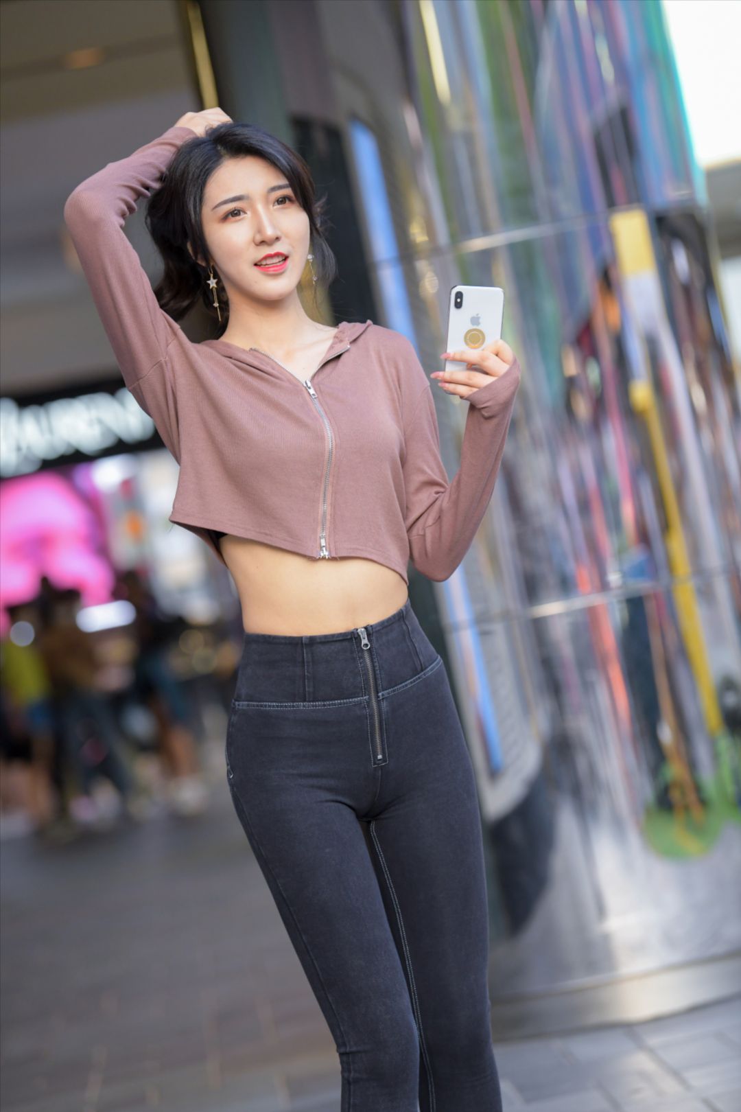 图片[7]-蜜桃紧牛小姐姐-街拍图满多