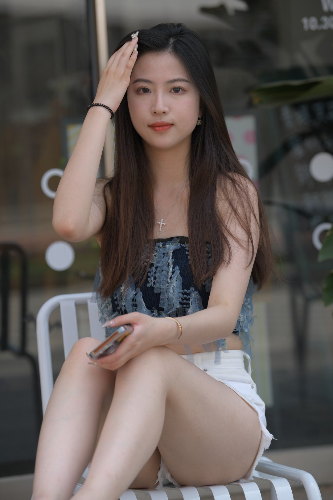 图片[8]-白色热裤-街拍图满多