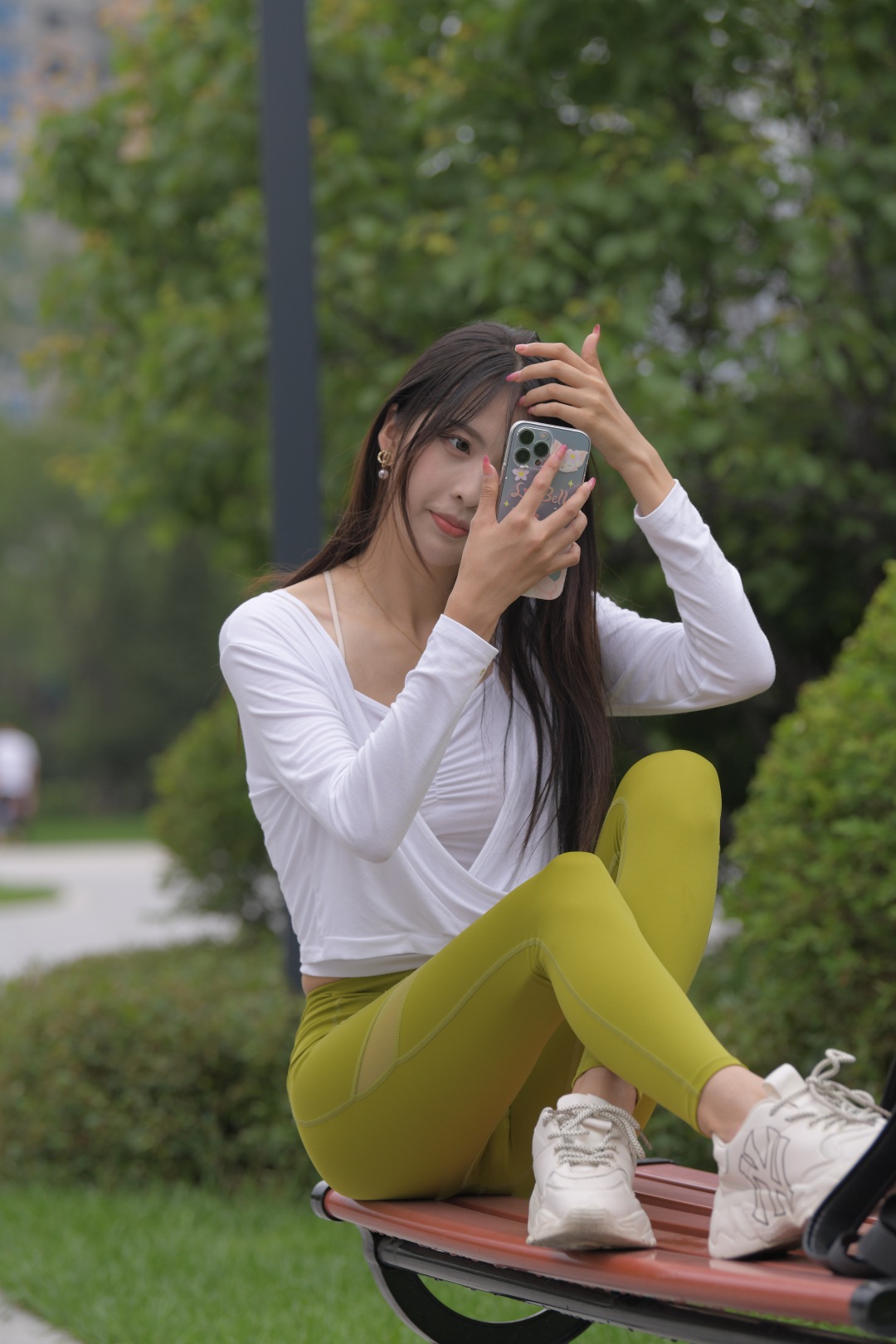 图片[9]-[一始专区] 绿色瑜伽裤美女(套图+视频)-街拍图满多