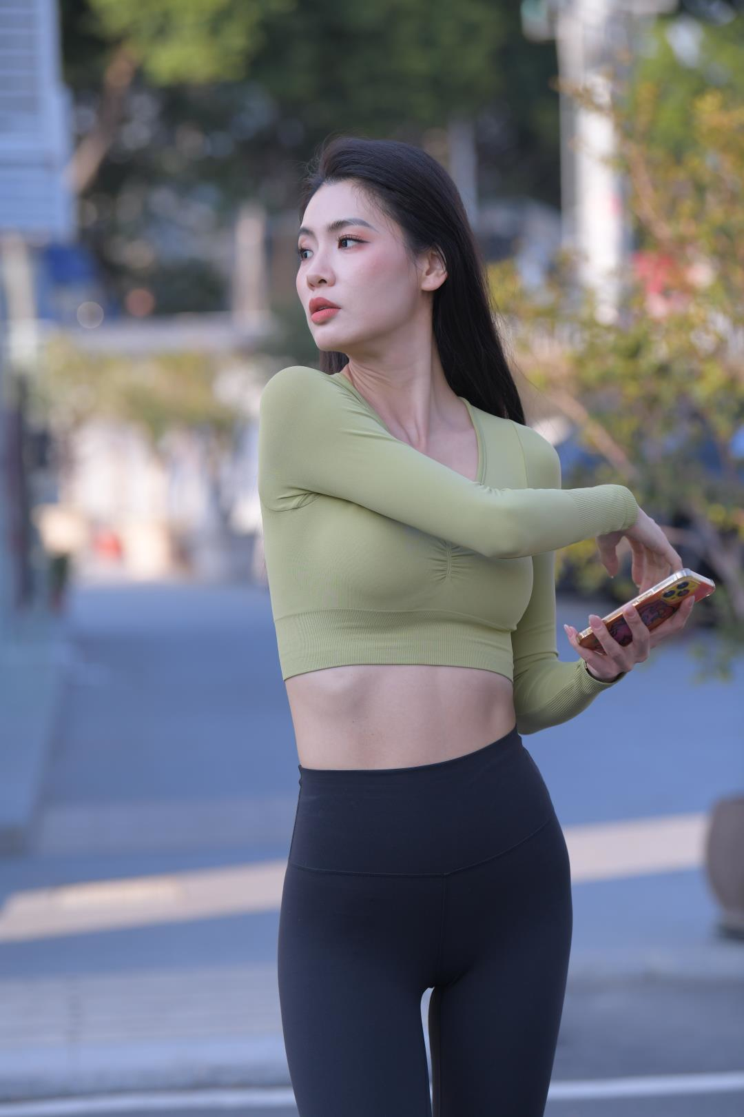 图片[6]-[一始专区] 剔骨的柔情-街拍图满多